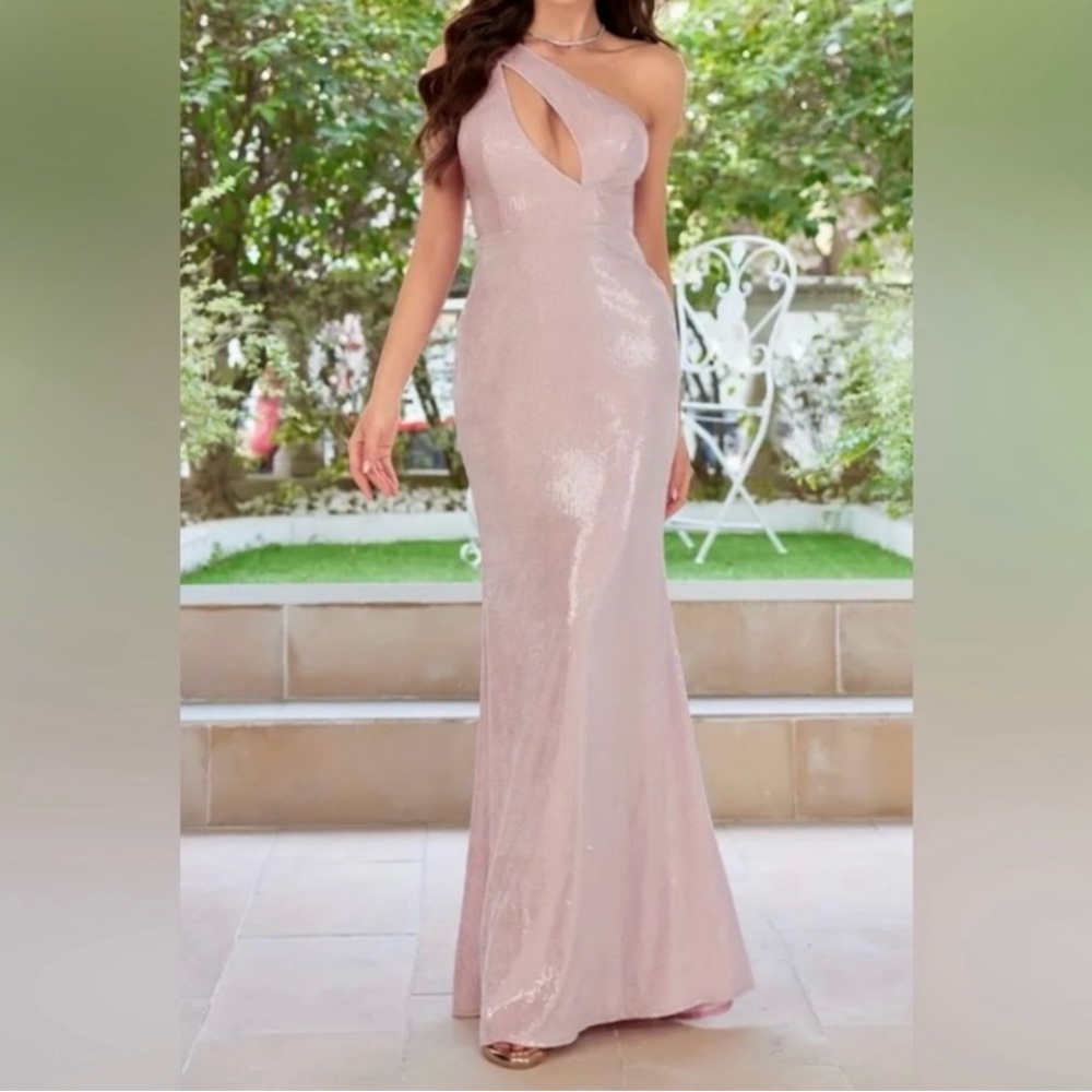 Elegant Pink Sequin Gown